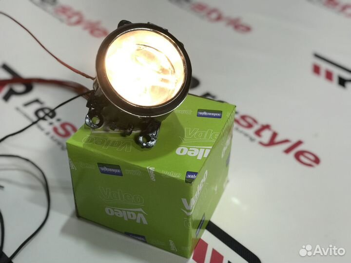 Туманка Honda/Suzuki/Mitsubishi/Subaru Valeo