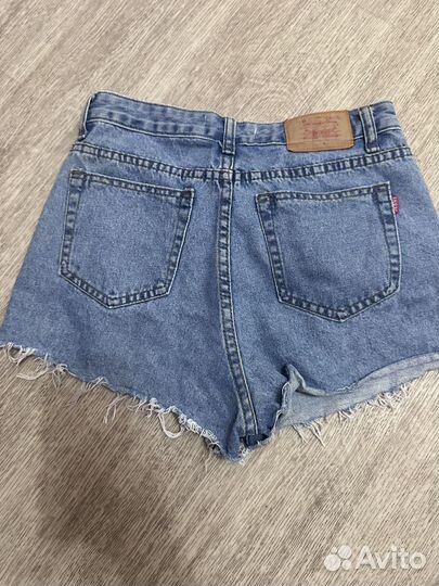 Шорты джинсовые