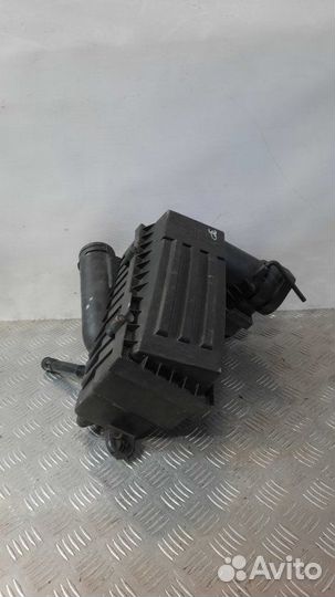 Корпус воздушного фильтра Audi A3 8P хэтчбэк 5 дв