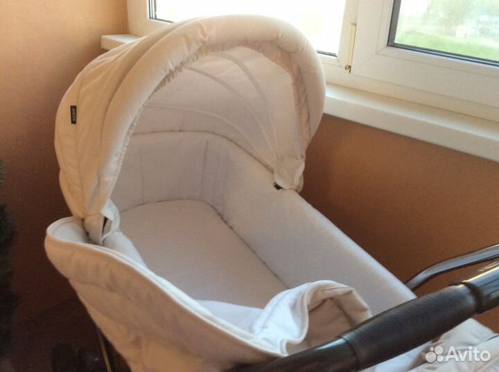 Продам детскую коляску Roan Marita 2 в 1