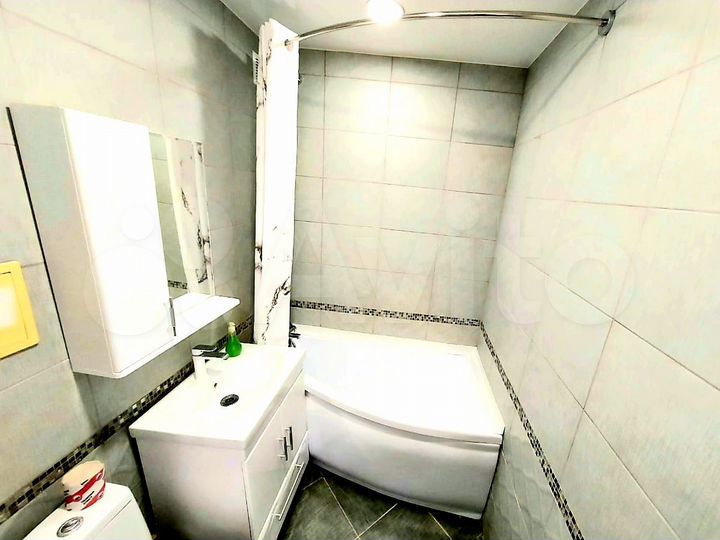 2-к. квартира, 55 м², 4/5 эт.