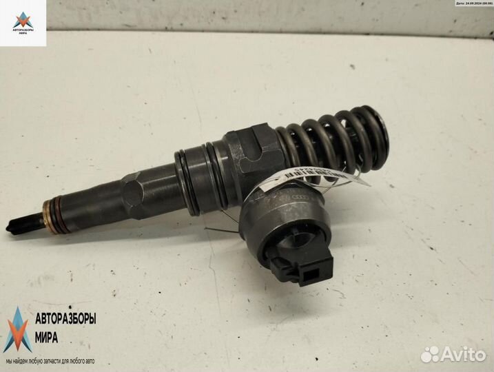 Форсунка Skoda Fabia 2 (5J) 2009 038130073AG