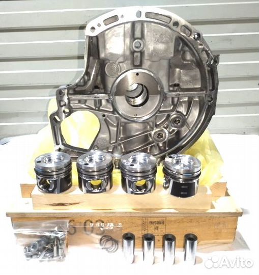 Блок цилиндров Шорт-Блок Peugeot 308 (T9) 1.6 HDI