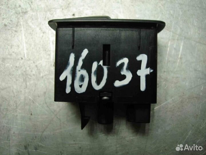 Кнопка Mercedes M W164 (ML) 2005-2011