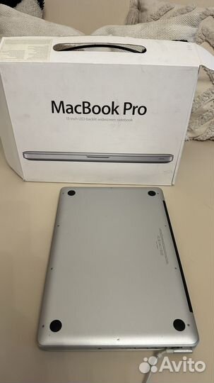 Apple macbook pro 13'3 inch