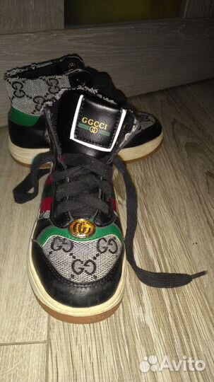 Кроссовки кеды для девочки. Размер 28