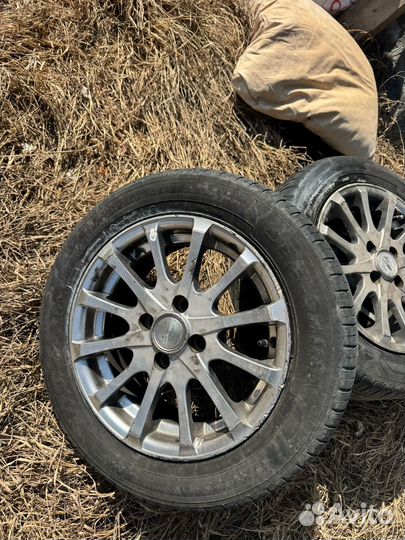 Диски вместе с шинами r14