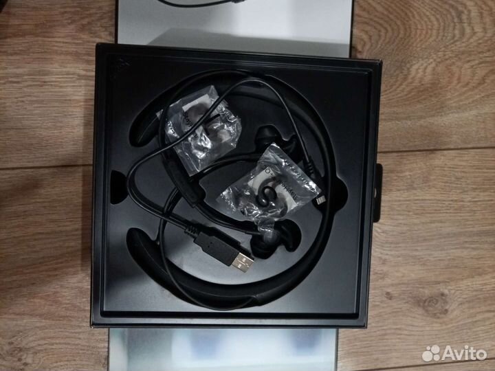 Беспроводные наушники bose