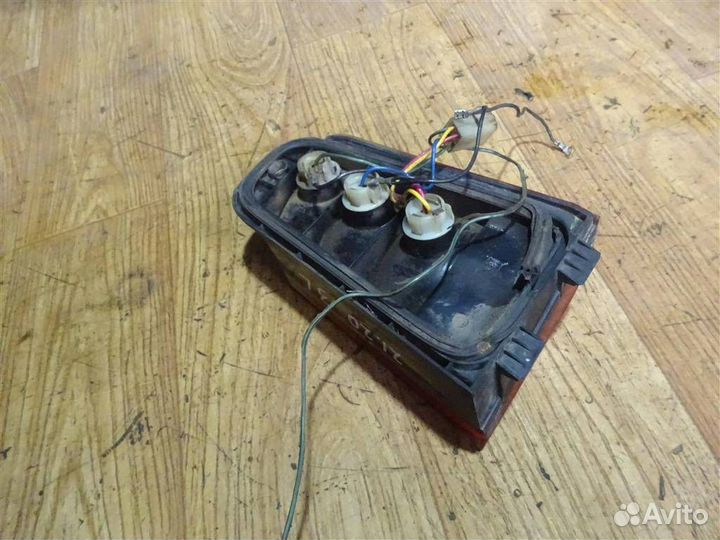 Фонарь задний левый ваз 2120