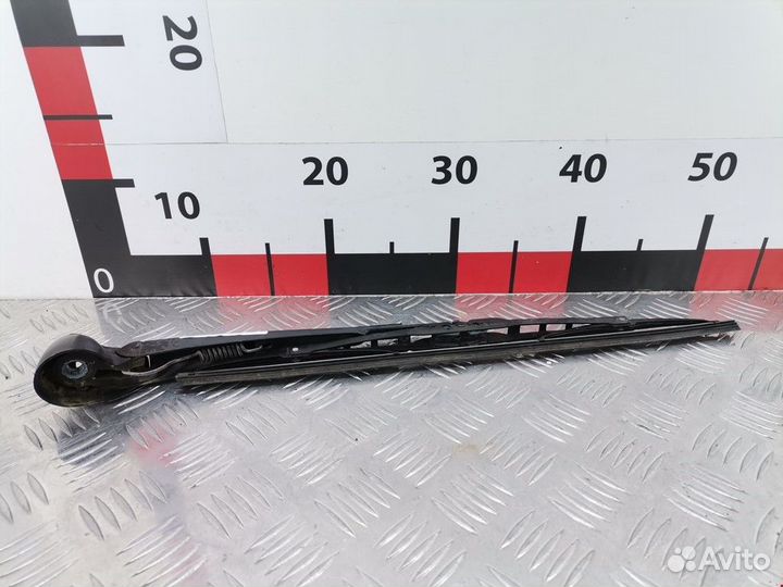 Щеткодержатель задний Volkswagen Passat B5 1999