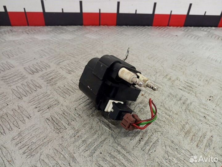 Катушка зажигания Volvo S40 1998 70863021