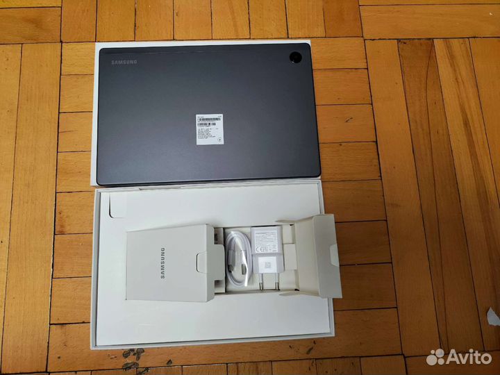 Samsung galaxy tab A8 новый