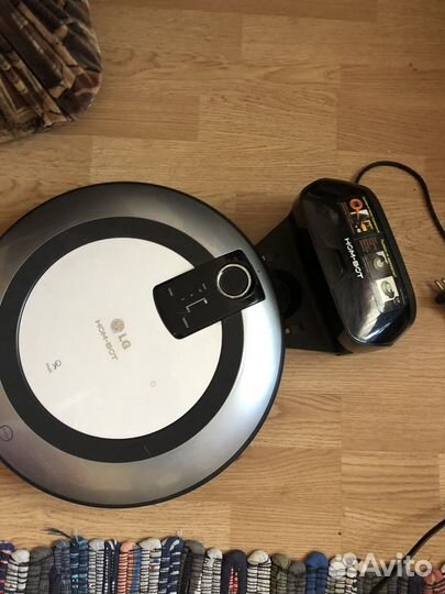 Робот пылесос LG hom bot