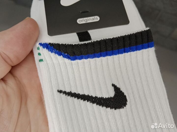 Носки средние, яркие расцветки