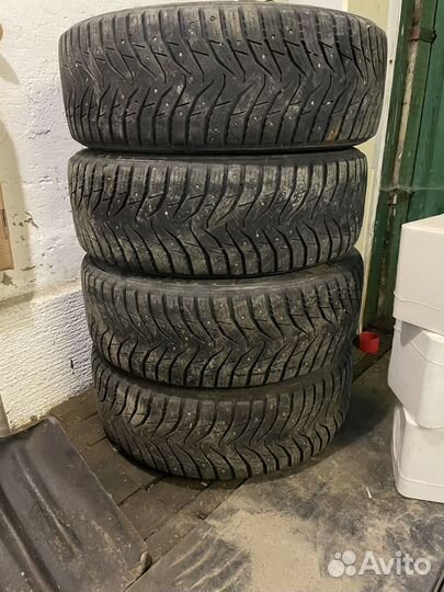 Kumho WinterCraft Ice Wi32 225/60 R17