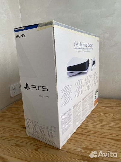 Коробка от sony playstation 5