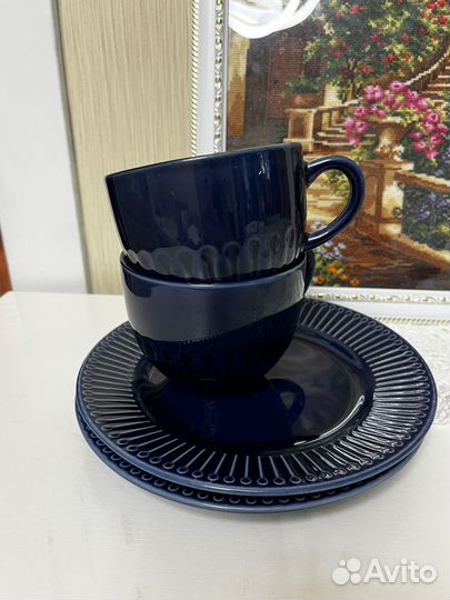 Чашка и тарелка икеа синие