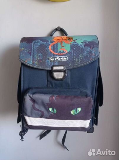 Рюкзак школьный