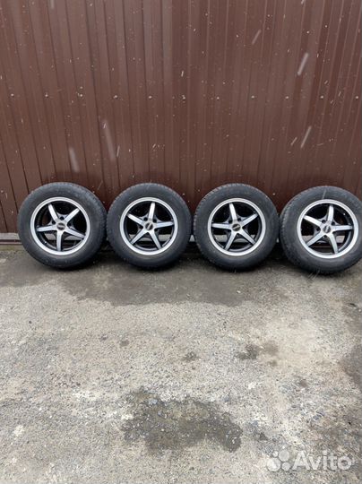 Колёса летние 195-65-15 5*112