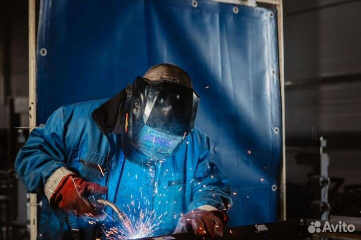 Сварщик на полуавтомат