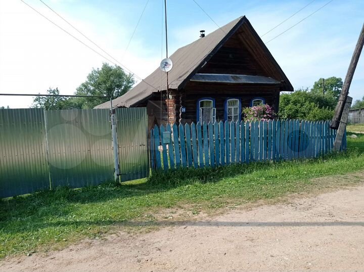 Дом 26,5 м² на участке 23,6 сот.