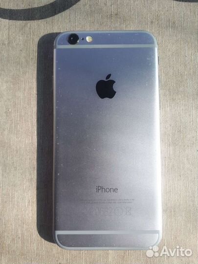 Телефон iPhone 6s