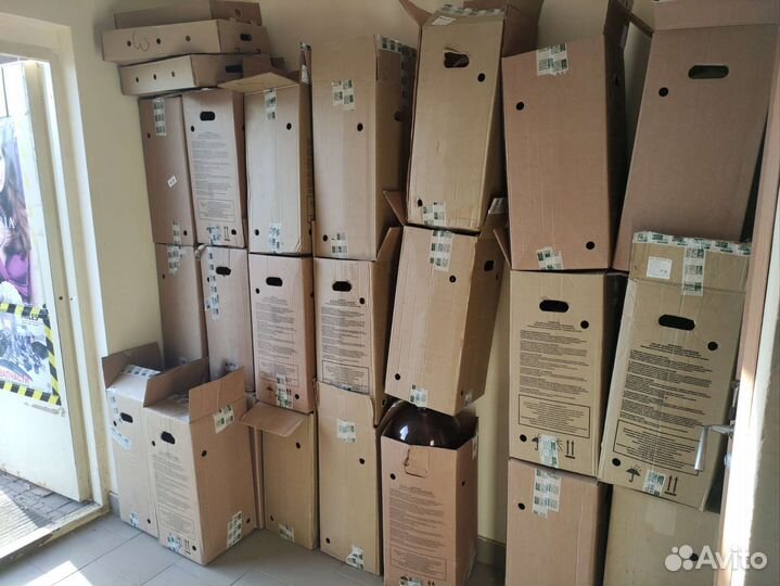 Пустая пластиковая кега (бутыль)