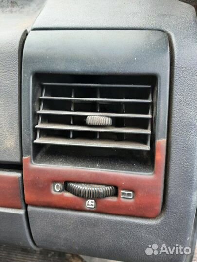 Дефлектор воздушный Mercedes-Benz Vito W638 OM611