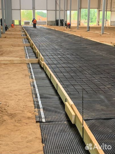 Монолитчики