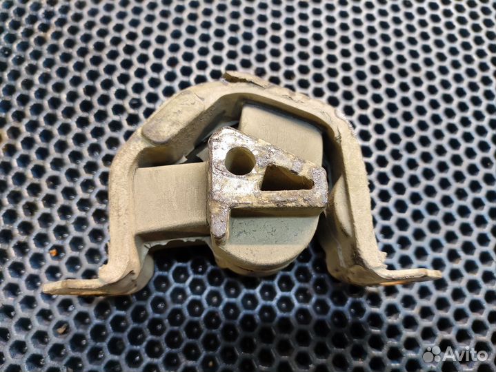 Подушка двигателя задняя opel corsa b