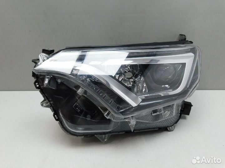 Фара левая Toyota RAV4