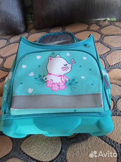 Рюкзак для девочки, ученический