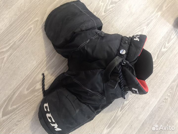 Хоккейные шорты CCM