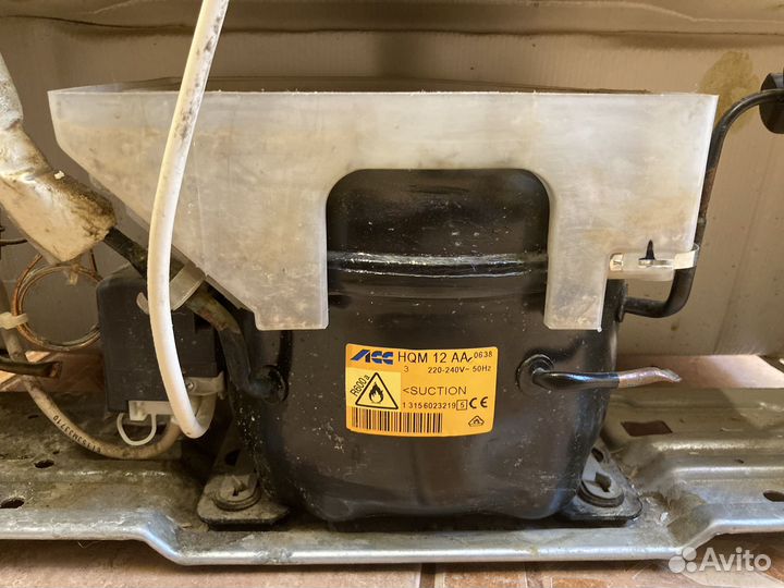 Встраиваемый холодильник Zanussi бу