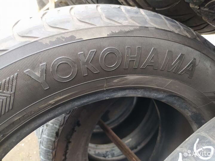 Yokohama C.Drive2 AC02B 215/60 R16