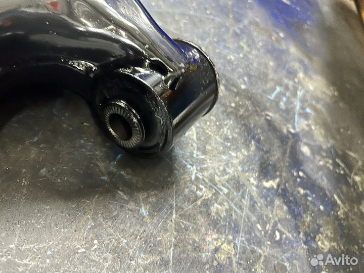 Рычаг передний правый hyunday grand starex