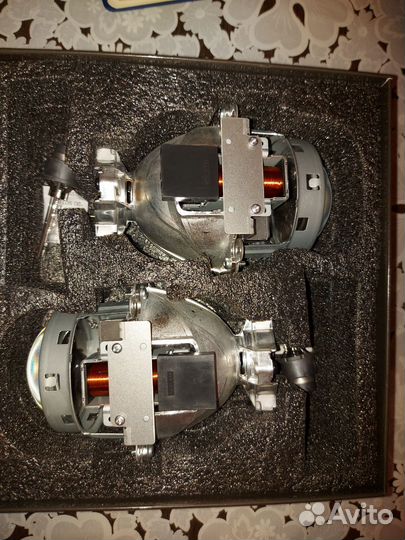 Be-xenon линзы Koito 68003