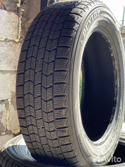 Dunlop DSX-2 215/60 R17 96