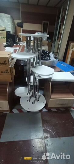 Подставка для цветов напольная