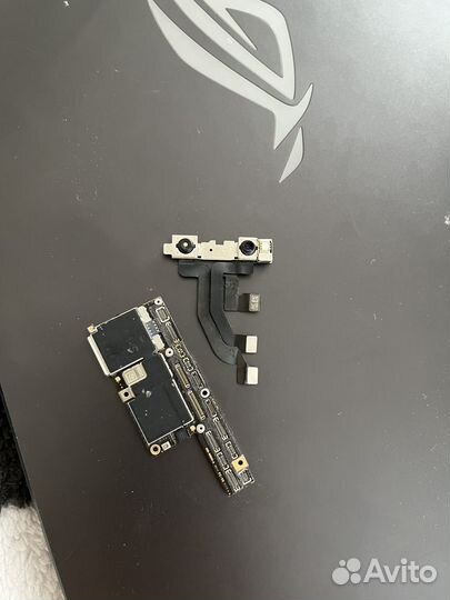 Плата на iPhone X 256