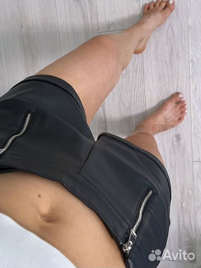 Кожаные шорты zara