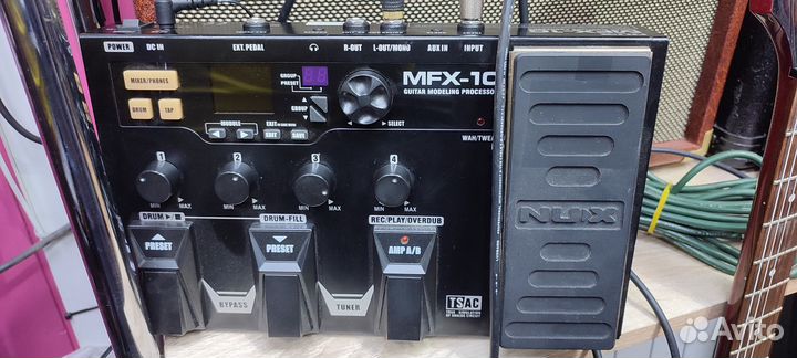Гитарный процессор NUX MFX-10