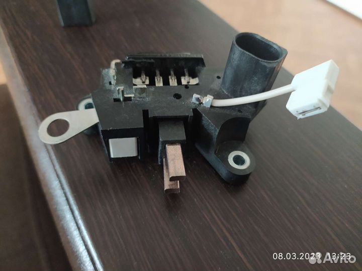 Реле регулятор напряжения 849.3702 Орбита