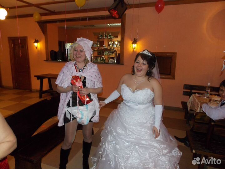 Тамада, ведущая