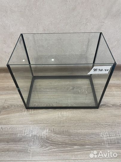 Аквариумы, оборудование, декорации