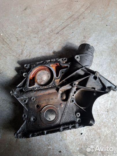 Передняя крышка двигателя Mercedes Sprinter