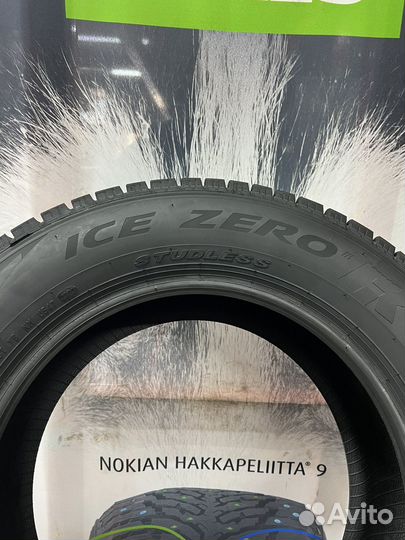 Pirelli Ice Zero FR 215/65 R16 102T