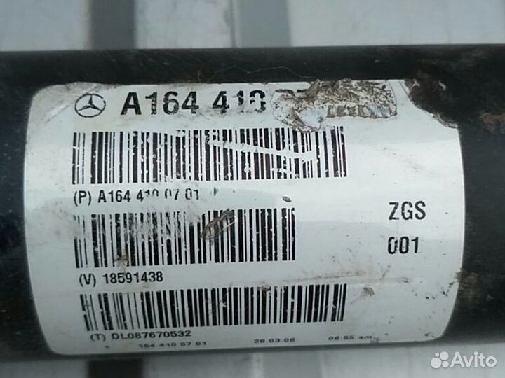 Кардан передний Mercedes ML 164