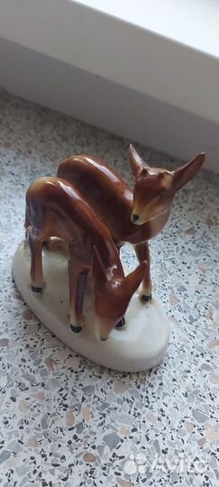 Фарфоровая статуэтка 