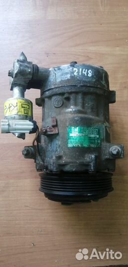 Компрессор кондиционера Opel Vectra C 13208187